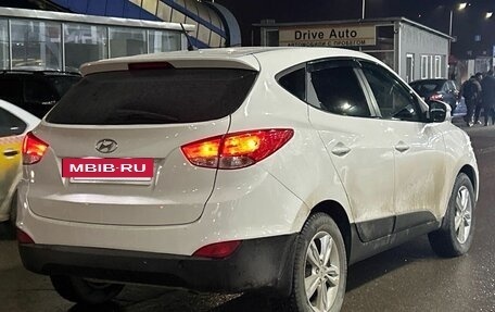 Hyundai ix35 I рестайлинг, 2012 год, 1 170 000 рублей, 2 фотография