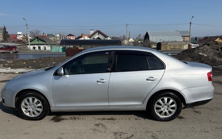 Volkswagen Jetta VI, 2009 год, 550 000 рублей, 2 фотография