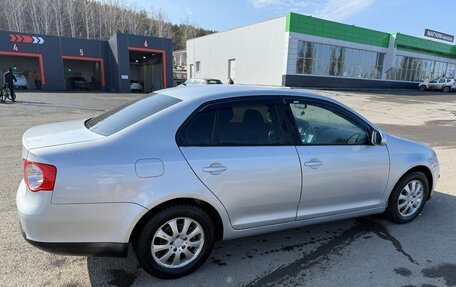 Volkswagen Jetta VI, 2009 год, 550 000 рублей, 6 фотография