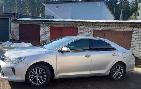 Toyota Camry, 2016 год, 2 200 000 рублей, 6 фотография