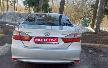 Toyota Camry, 2016 год, 2 200 000 рублей, 4 фотография