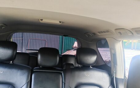 Infiniti QX56, 2013 год, 2 350 000 рублей, 7 фотография