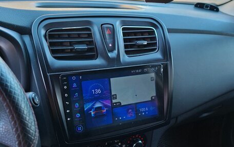 Renault Logan II, 2016 год, 750 000 рублей, 4 фотография