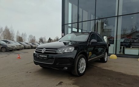Volkswagen Touareg III, 2012 год, 1 820 000 рублей, 1 фотография