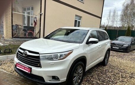 Toyota Highlander III, 2014 год, 2 700 000 рублей, 14 фотография