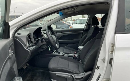 Hyundai Elantra VI рестайлинг, 2018 год, 1 150 000 рублей, 10 фотография