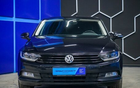 Volkswagen Passat B8 рестайлинг, 2019 год, 2 305 000 рублей, 4 фотография