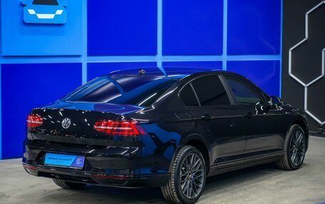 Volkswagen Passat B8 рестайлинг, 2019 год, 2 305 000 рублей, 7 фотография