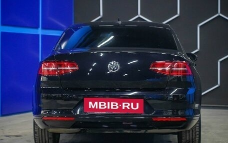 Volkswagen Passat B8 рестайлинг, 2019 год, 2 305 000 рублей, 8 фотография