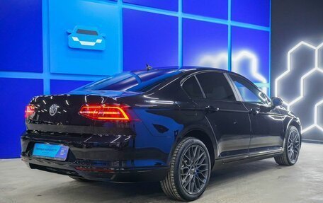 Volkswagen Passat B8 рестайлинг, 2019 год, 2 305 000 рублей, 25 фотография