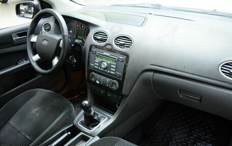 Ford Focus II рестайлинг, 2005 год, 290 000 рублей, 16 фотография