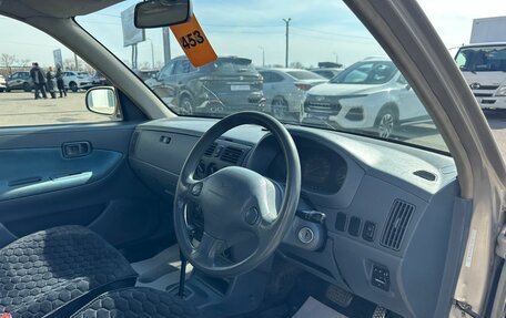 Daihatsu Storia, 2003 год, 249 999 рублей, 11 фотография