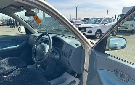 Daihatsu Storia, 2003 год, 249 999 рублей, 10 фотография