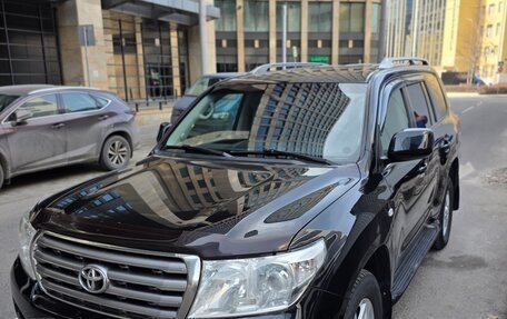 Toyota Land Cruiser 200, 2011 год, 2 700 000 рублей, 3 фотография