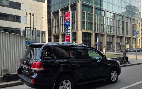 Toyota Land Cruiser 200, 2011 год, 2 700 000 рублей, 6 фотография