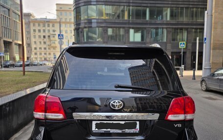 Toyota Land Cruiser 200, 2011 год, 2 700 000 рублей, 5 фотография