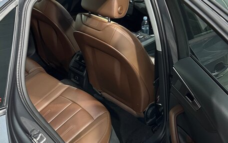 Audi A4, 2017 год, 2 070 000 рублей, 12 фотография