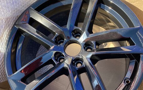 Audi A4, 2017 год, 2 070 000 рублей, 22 фотография