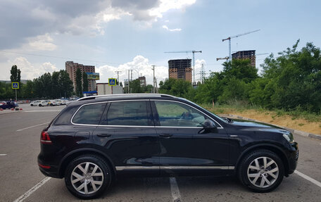 Volkswagen Touareg III, 2013 год, 2 350 000 рублей, 3 фотография