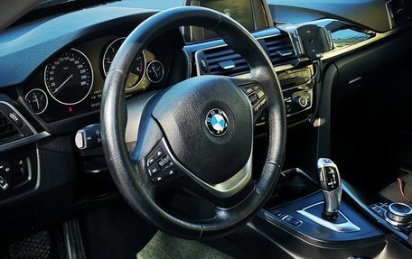 BMW 3 серия, 2018 год, 2 600 000 рублей, 11 фотография