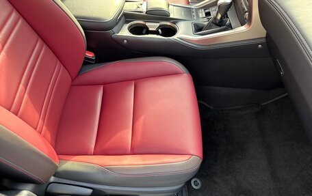 Lexus NX I, 2017 год, 3 490 000 рублей, 16 фотография