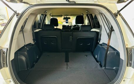 Toyota Wish II, 2012 год, 1 649 000 рублей, 19 фотография