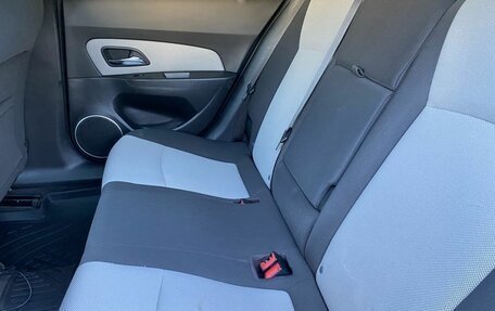 Chevrolet Cruze II, 2011 год, 460 000 рублей, 10 фотография