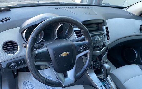 Chevrolet Cruze II, 2011 год, 460 000 рублей, 7 фотография