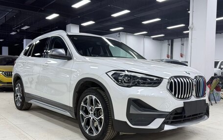 BMW X1, 2022 год, 2 700 000 рублей, 4 фотография