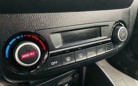 KIA Rio III рестайлинг, 2016 год, 1 250 000 рублей, 16 фотография