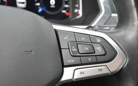 Volkswagen Tiguan II, 2021 год, 3 199 000 рублей, 11 фотография