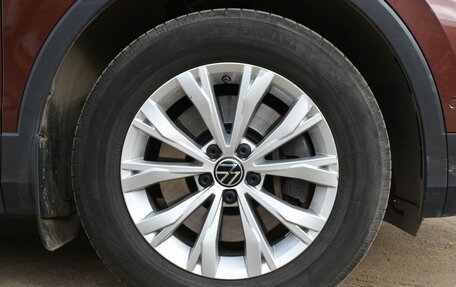 Volkswagen Tiguan II, 2021 год, 3 199 000 рублей, 28 фотография