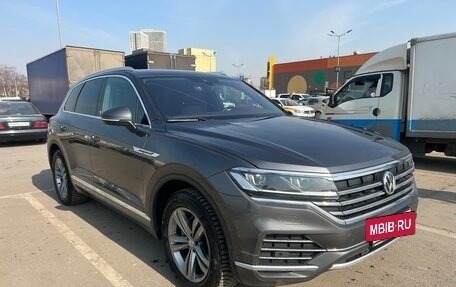 Volkswagen Touareg III, 2020 год, 5 700 000 рублей, 2 фотография