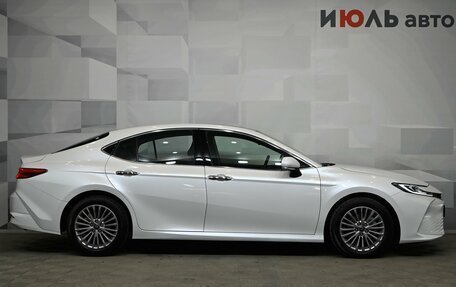 Toyota Camry, 2024 год, 4 200 000 рублей, 7 фотография