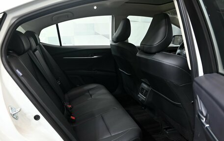 Toyota Camry, 2024 год, 4 200 000 рублей, 19 фотография