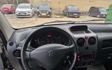 Peugeot Partner II рестайлинг 2, 2008 год, 400 000 рублей, 2 фотография