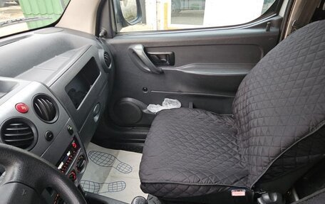 Peugeot Partner II рестайлинг 2, 2008 год, 400 000 рублей, 8 фотография