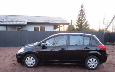 Nissan Tiida, 2010 год, 700 000 рублей, 3 фотография