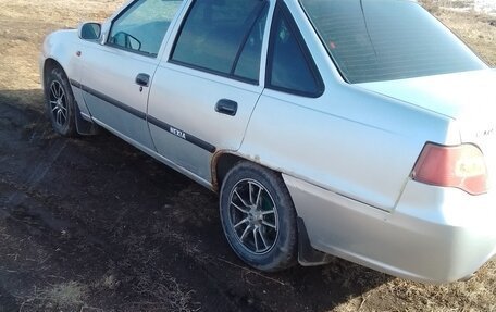 Daewoo Nexia I рестайлинг, 2012 год, 150 000 рублей, 5 фотография