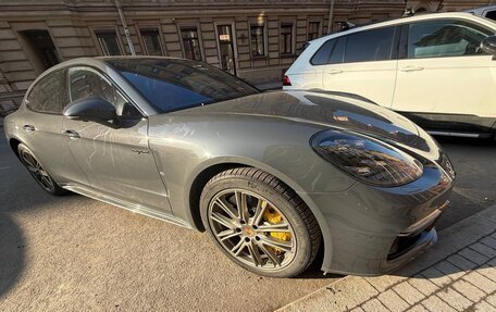 Porsche Panamera II рестайлинг, 2018 год, 8 000 000 рублей, 2 фотография