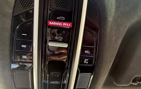 Porsche Panamera II рестайлинг, 2018 год, 8 000 000 рублей, 10 фотография