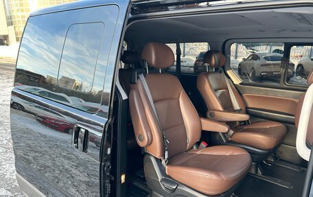 Hyundai Grand Starex Grand Starex I рестайлинг 2, 2020 год, 4 450 000 рублей, 6 фотография