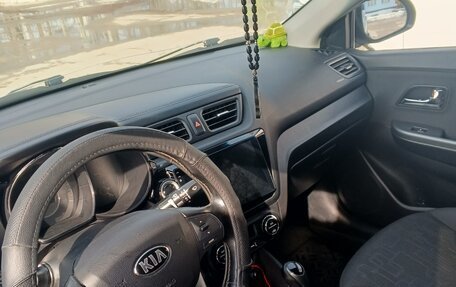 KIA Rio III рестайлинг, 2013 год, 840 000 рублей, 8 фотография