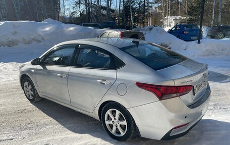 Hyundai Solaris II рестайлинг, 2018 год, 1 275 000 рублей, 2 фотография