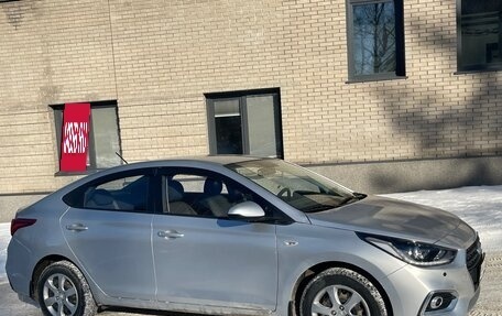 Hyundai Solaris II рестайлинг, 2018 год, 1 275 000 рублей, 7 фотография