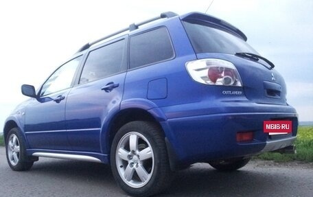 Mitsubishi Outlander III рестайлинг 3, 2007 год, 860 000 рублей, 4 фотография