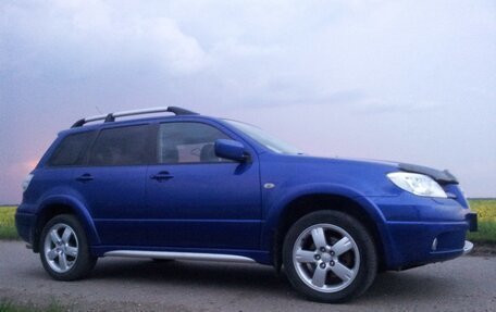 Mitsubishi Outlander III рестайлинг 3, 2007 год, 860 000 рублей, 9 фотография