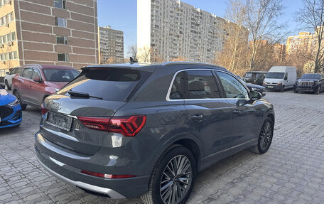 Audi Q3, 2022 год, 4 000 000 рублей, 5 фотография