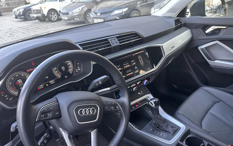 Audi Q3, 2022 год, 4 000 000 рублей, 10 фотография