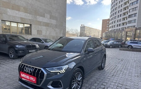 Audi Q3, 2022 год, 4 000 000 рублей, 2 фотография